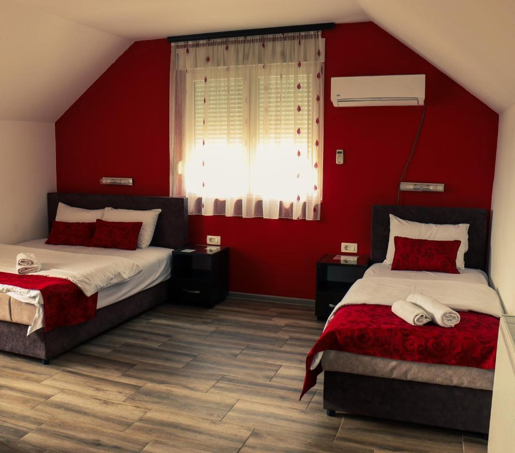 Restoran & Motel Manjez Bijelo Polje Esterno foto